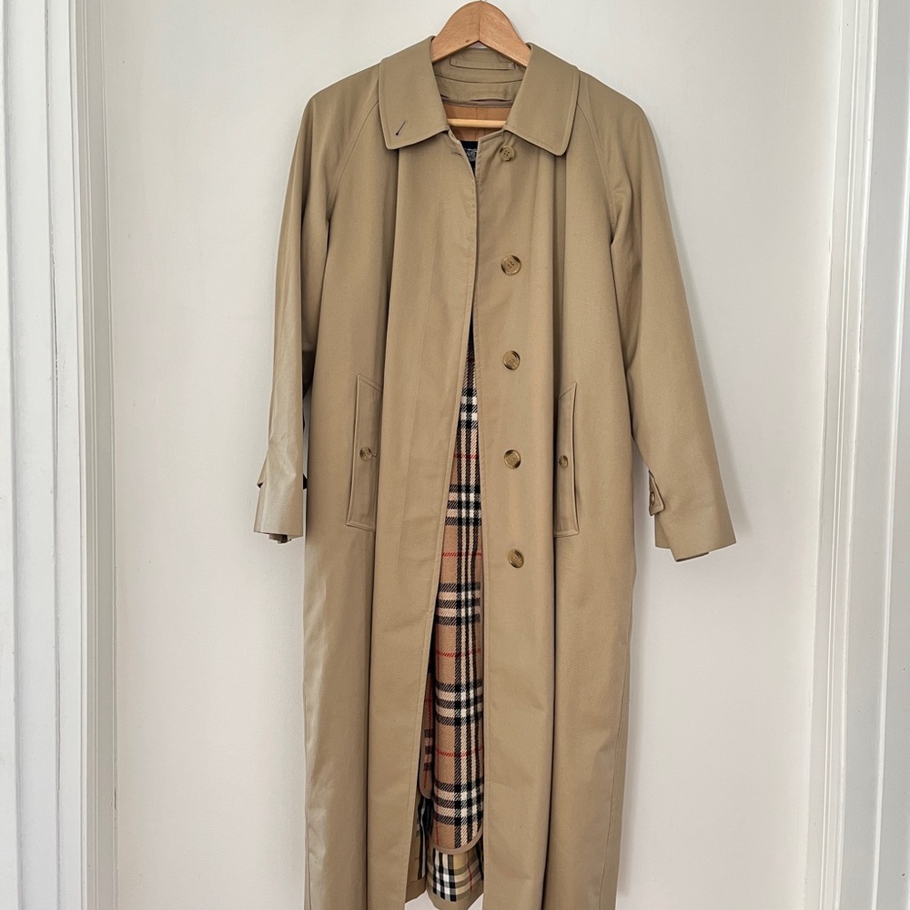 Burberry Classic Tan Trench Coat
